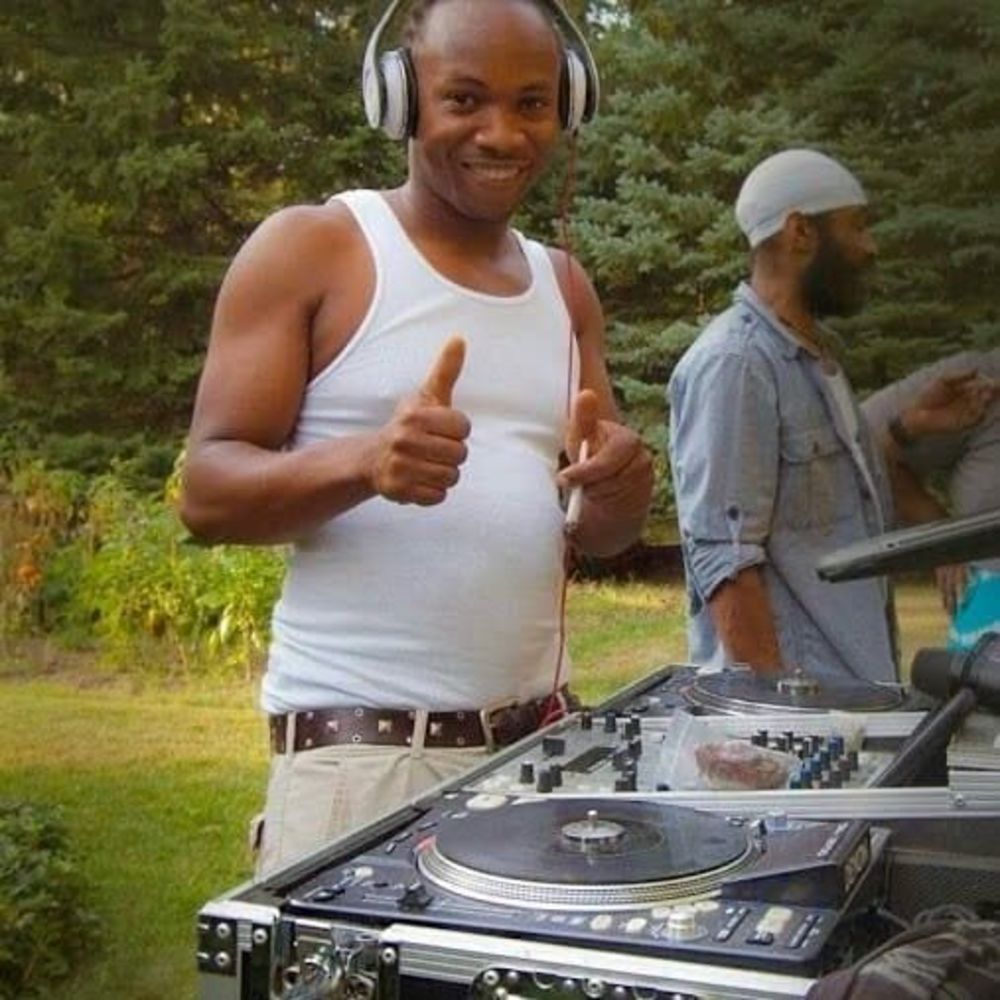 Meet your Posher, Kevin